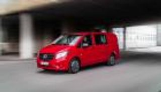 مرسيدس تعلن عن طراز جديد في أسطولها الكهربائي