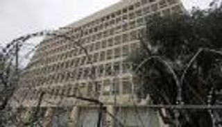 لبنان يخشي شبح الأرجنتين.. 3 سيناريوهات لأزمة الديون