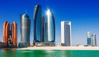 أبوظبي تعزز إجراءاتها وتعلن عن حالات الشفاء المتوالية بين المصابين بفيروس كورونا الجديد