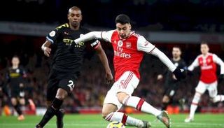 كورونا يؤجل مباراة مانشستر سيتي وأرسنال