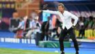 رينار يتحدى كورونا ويطلب معسكرا داخليا للأخضر