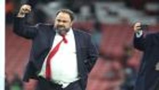 رغم إصابة المالك.. نجاة لاعبي نوتنجهام وأولمبياكوس من عدوى "كورونا"