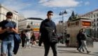 الحكومة الإسبانية تخضع لفحص كورونا بعد إصابة وزيرة