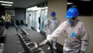 12 إصابة بكورونا في مؤتمر ماليزي