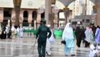 إجراءات احترازية لوقاية زوار المسجد النبوي من "كورونا"