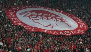 جماهير أولمبياكوس