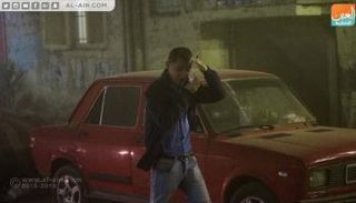 المصريون يتحدون العاصفة الترابية - أرشيفية