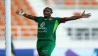 شباب الأهلي يبتعد بصدارة الدوري الإماراتي