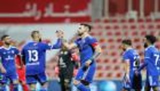 النصر يتخطى خورفكان بصعوبة في الدوري الإماراتي