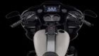 هارلي ديفيدسون تعزز رفاهية دراجاتها النارية بنظام أندرويد أوتو