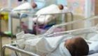 بريطانيا تسجل أصغر مصاب بكورونا في العالم