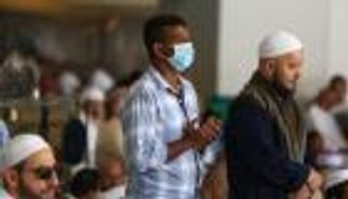 إجازة طبية للملتزمين بالحجر المنزلي في السعودية