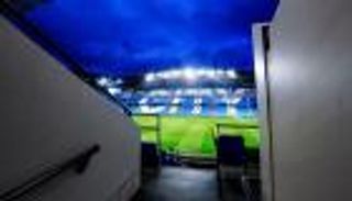 السيتي يدعم الجمعيات الخيرية بالزهور والطعام