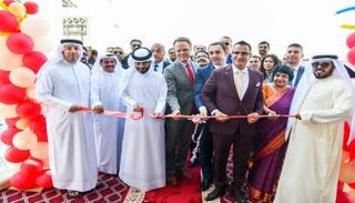 جانب من الاحتفال بتطوير "فود بارك"