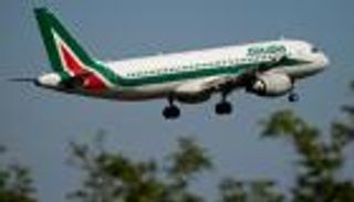 الخطوط الإيطالية تضع تعليمات للمسافرين خشية كورونا