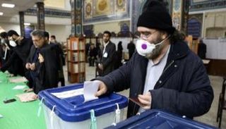 إحدى لجان المرحلة الأولى من الانتخابات بإيران- أرشيفية