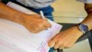 نجاح عملية زراعة ساعدين لفتاة هندية.. المتبرع رجل