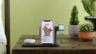 "لوجيتك" تطلق 3 شواحن لاسلكية لأجهزة أبل