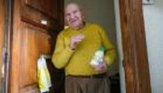 5 خطوات لتقليل خطر إصابة كبار السن بكورونا