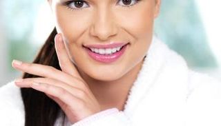 كيفية التخلص من دهون البشرة بطرق طبيعية