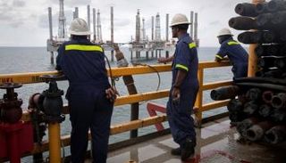 منصة نفط في خليج المكسيك - رويترز