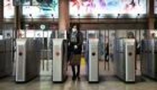 الجيش الإسباني يتحرك لمواجهة ثاني أسوأ تفشٍ لكورونا في أوروبا