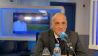 رئيس رابطة الليجا واثق من استكمال الموسم الحالي