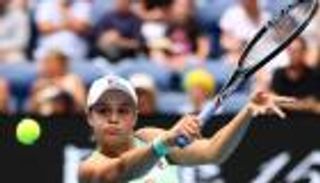 تعليق بطولات لاعبات التنس بسبب كورونا