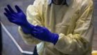 عزل حالات اشتباه جديدة بكورونا في السودان