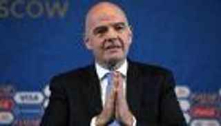 الفيفا يواجه كورونا بـ"روح التعاون"