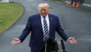 ترامب: سنوسع إمكانية تقديم الرعاية الصحية عن بعد