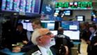 وول ستريت تتعافى من خسائر الإثنين الأسود