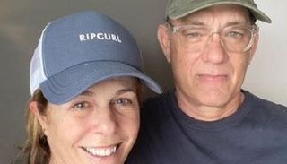 توم هانكس وزوجته