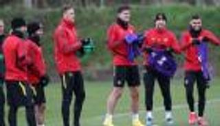 تعليمات حكومية تلغي مران مانشستر يونايتد