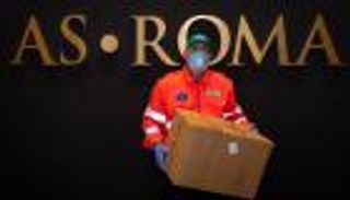 13 ألف "قناع طبي" مساعدة من روما لمحاربة كورونا