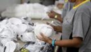 دولتان لم يدخلهما كورونا تتسلحان لمواجهته