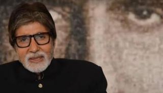 نجم بوليوود أميتاب باتشان يعزل نفسه خوفا من كورونا