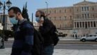 إسبانيا تسجل 13716 إصابة بكورونا و558 وفاة