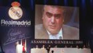 رئيس ريال مدريد الأسبق في حالة حرجة بسبب كورونا