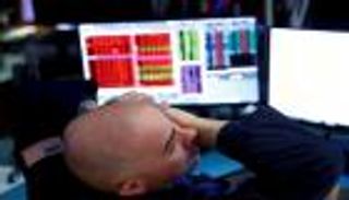 كورونا يعلق التداول في وول ستريت للمرة الرابعة في شهر