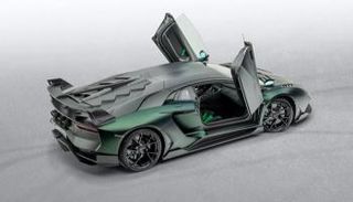 لامبورجيني Aventador SVJ المعدلة