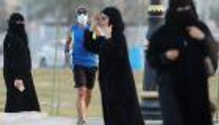 السعودية تسجل 67 إصابة جديدة بفيروس كورونا