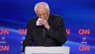 ساندرز يعيد تقييم حملته بعد خسائره في "سباق الديمقراطيين"