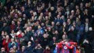 كريستال بالاس يحرج كبار البريمييرليج بقرار إنساني