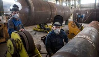 كورونا يزيد كساد الأسواق الإيرانية