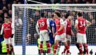 لويز: تشيلسي طلب عودتي بعد أيام من انتقالي لأرسنال