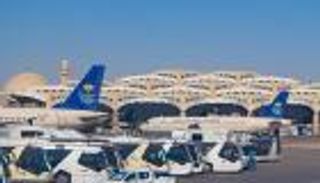 السعودية تعلق الرحلات الجوية والبرية الداخلية 14 يوما