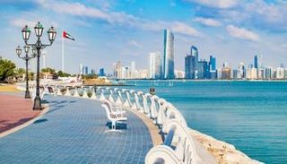 أبوظبي حلت في المراكز الأولى عربيا كأكثر المدن سعادة
