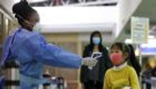 محاكمات في الهواء الطلق للحد من انتشار كورونا بكينيا