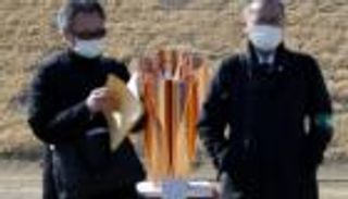 بالصور.. اليابان تستقبل الشعلة الأولمبية وسط مخاوف كورونا